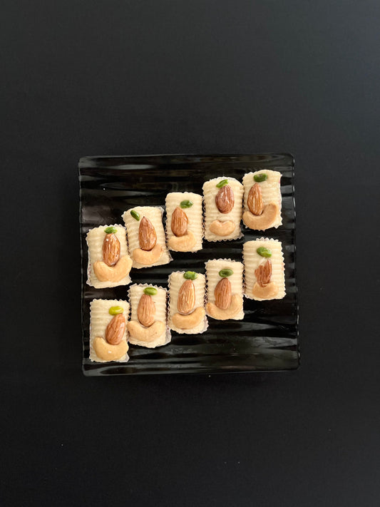 Kaju Rolls (small)