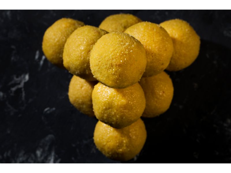 Besan Laddu